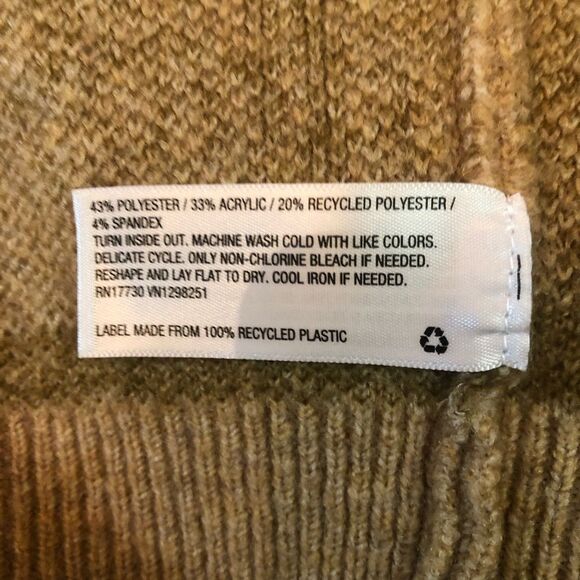 A New Day Women’s Oversized Boyfriend Sweater Tan Green Stripes Pockets Buttons - Picture 4 of 7